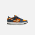 SB Dunk Low "Light Carbon/Monarch"
