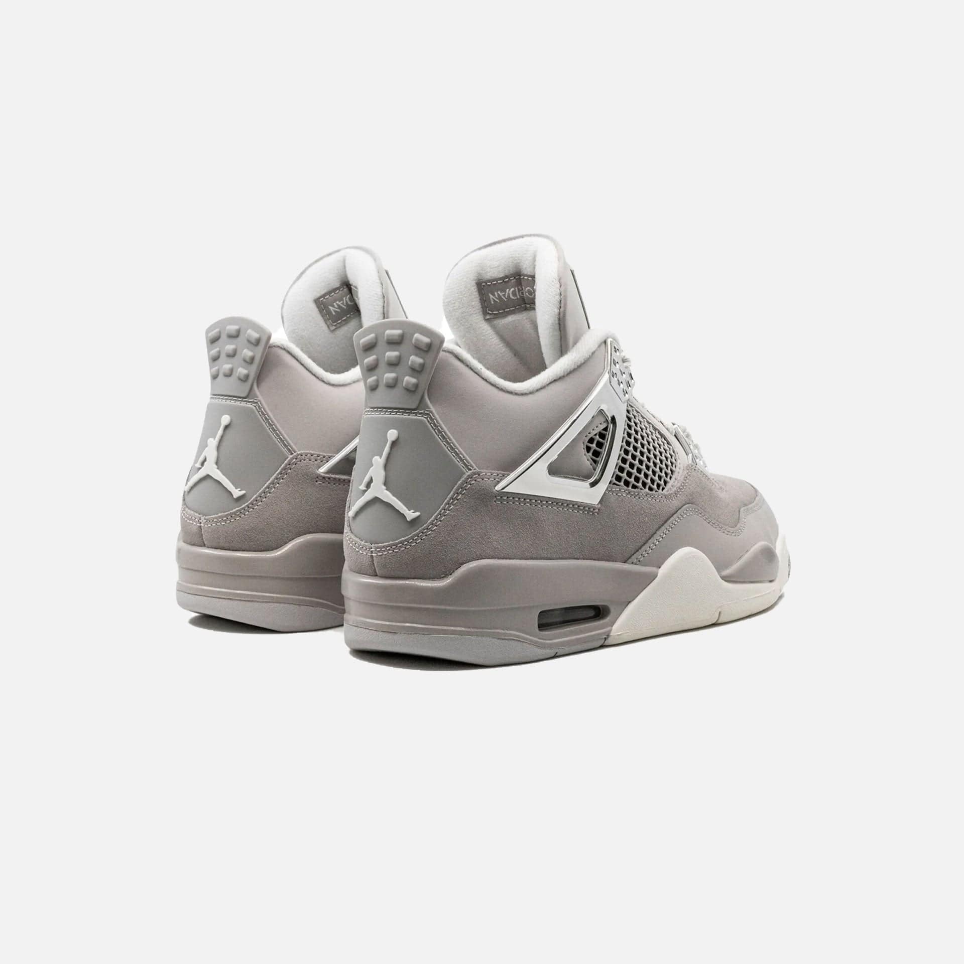 Jordan 4 "Frozen Moments" Kicks Kenya
