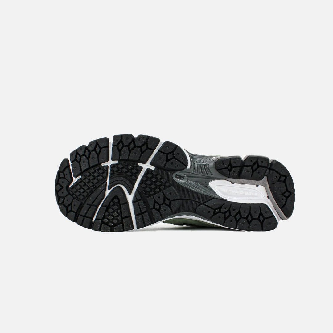 New Balance 2002R Norway Spruce Green Kicks Kenya