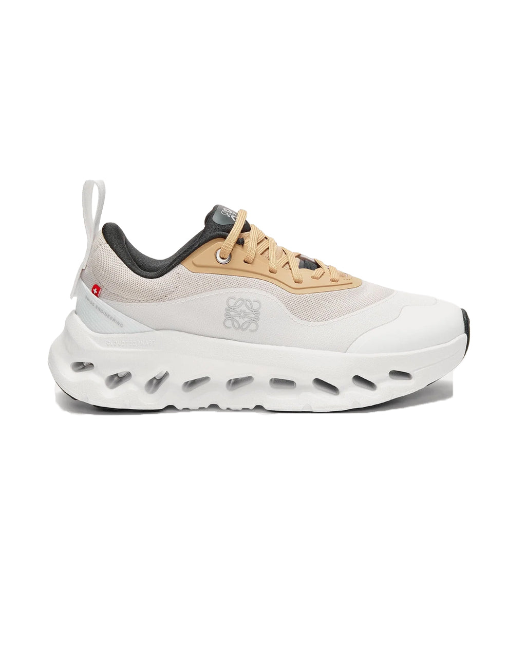 Cloudtilt 2.0 Tan / White Running Shoes