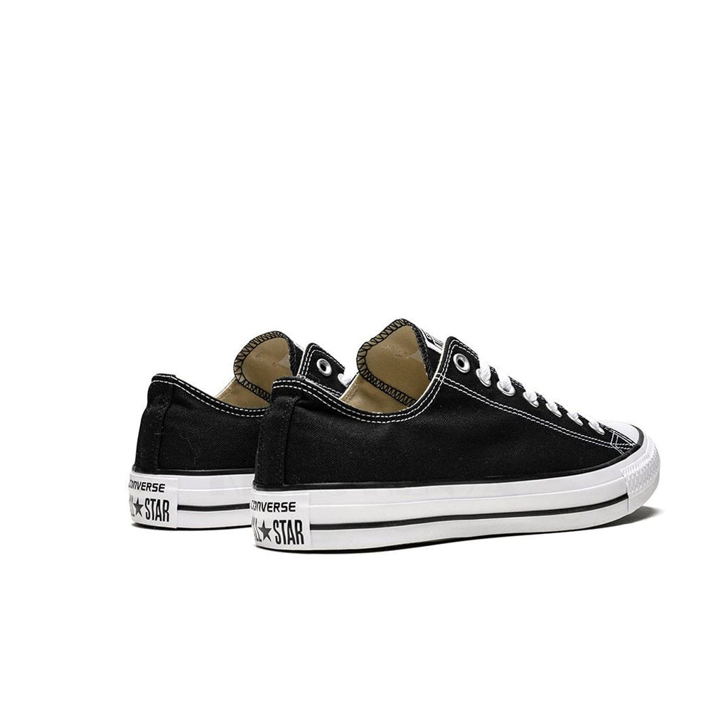 Converse Chuck Taylor "Black and White" - Kicks Kenya