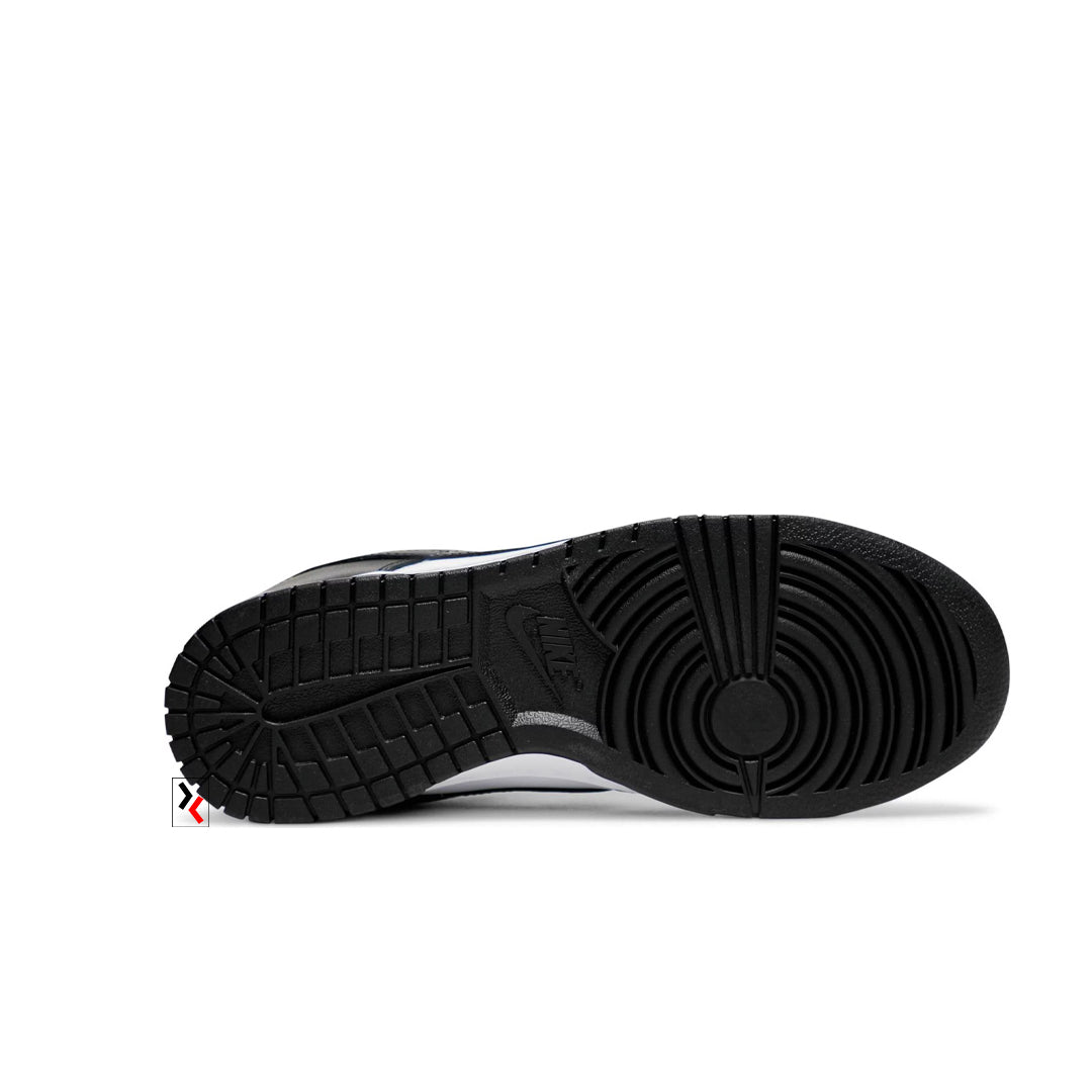 Nike Dunk Low "Panda" - Kicks Kenya